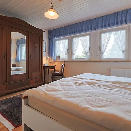 Jagdhaus Zu Amtern Calla